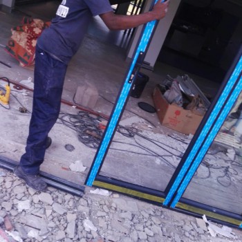 Folding Stacking Door Opus Glass Pty Ltd  (7)