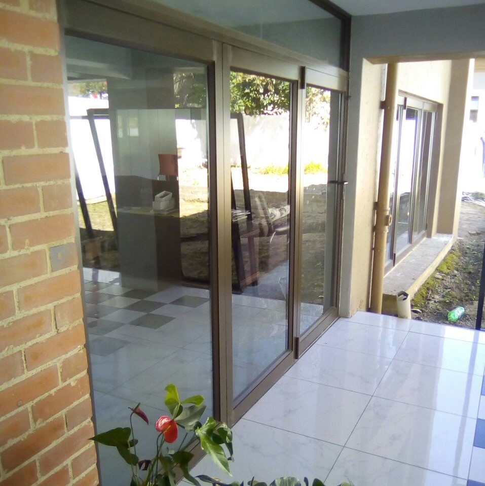 Folding door 2