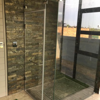 Frameless Steam Room Enclosure_Opus Glass